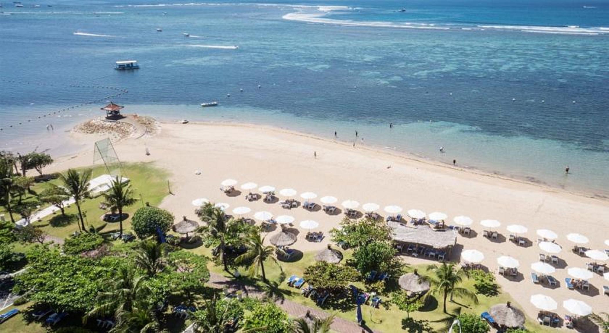 Grand Mirage Resort & Thalasso Bali Nusa Dua  Exterior foto The beach at the resort